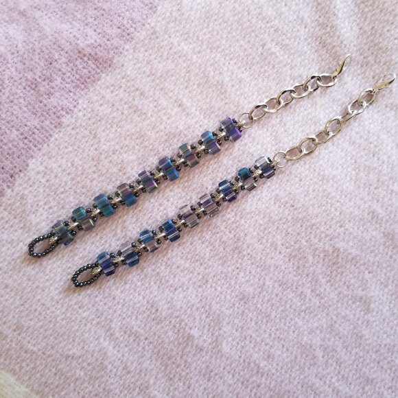 New handmade woven crystal bracelet with iridescent crystal cube beads - Picture 10 of 11